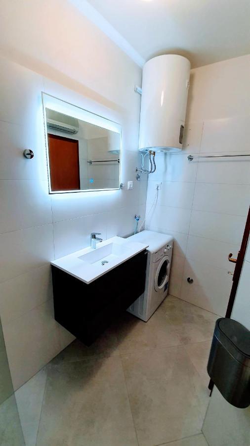 Luxury Apartment - Few Minutes From The Sea Poreč Exterior foto